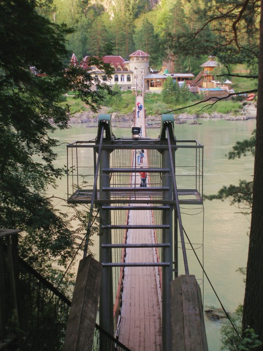 Мост через Катунь