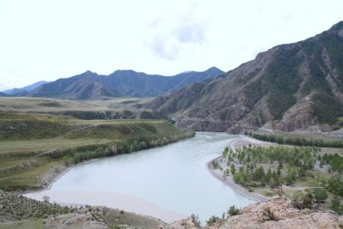 Слияние рек Чуя и Катунь
